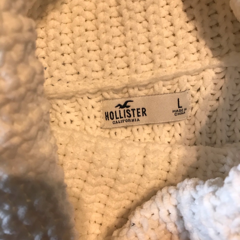 Turtle neck /sweater - Picture 3 of 3